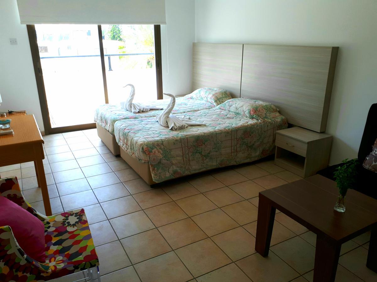 Andries Apartments パ フォス エクステリア 写真