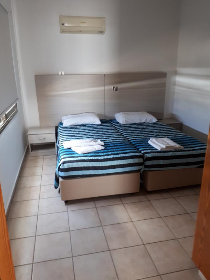 Andries Apartments パ フォス エクステリア 写真
